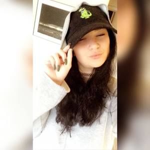 Meet your Posher, Michaela